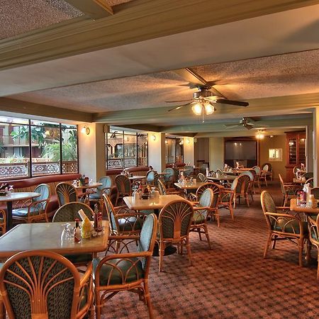 Clarion Inn Conference Center Modesto Exteriör bild