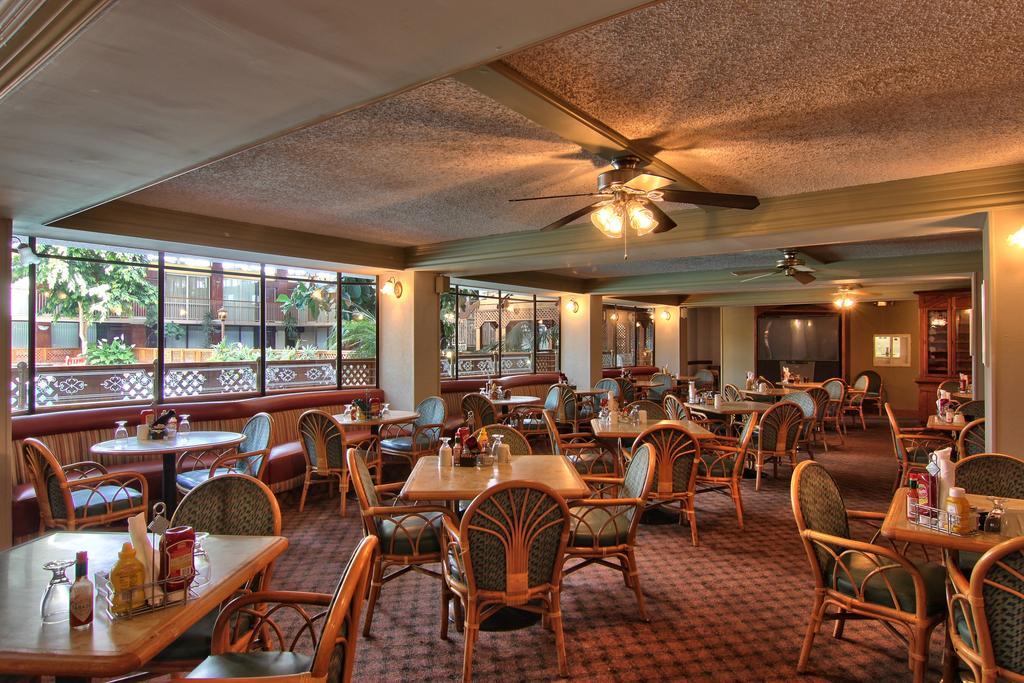 Clarion Inn Conference Center Modesto Exteriör bild