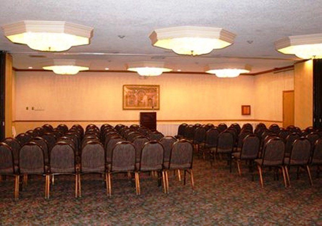 Clarion Inn Conference Center Modesto Exteriör bild