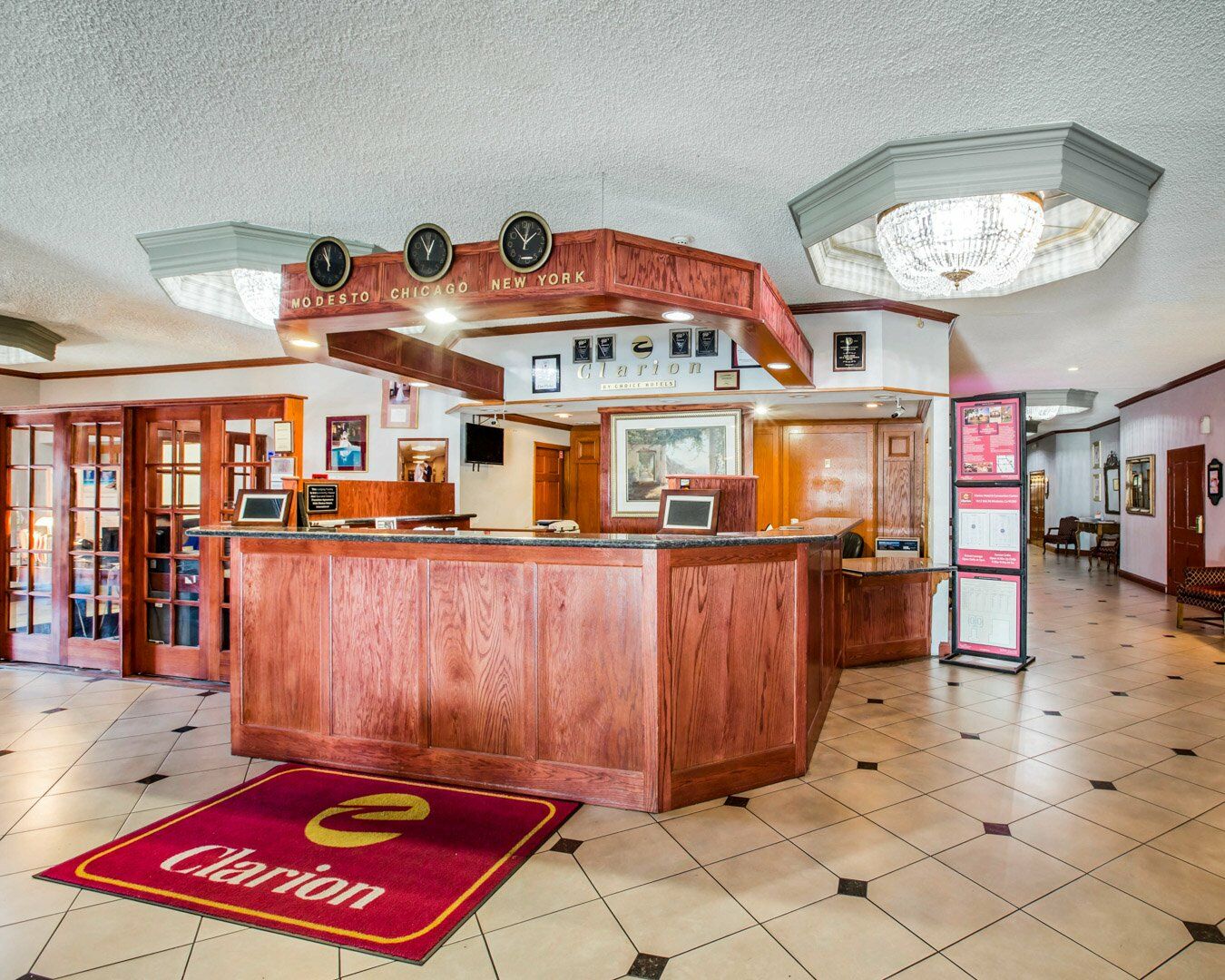 Clarion Inn Conference Center Modesto Exteriör bild